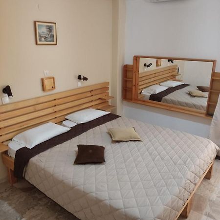 Kissandros Hotel Agia Galini  Bagian luar foto