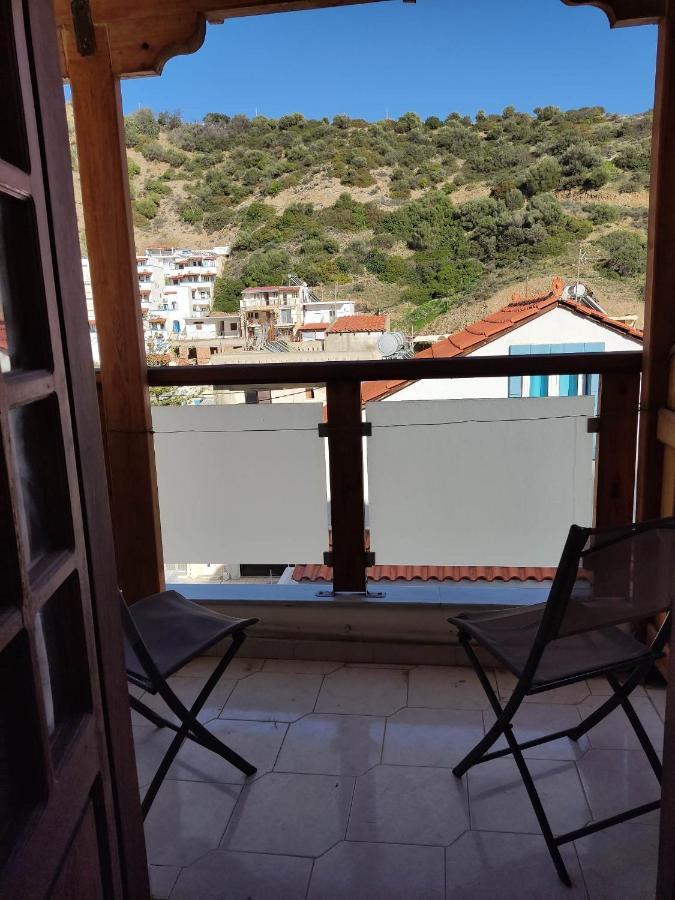 Kissandros Hotel Agia Galini  Bagian luar foto