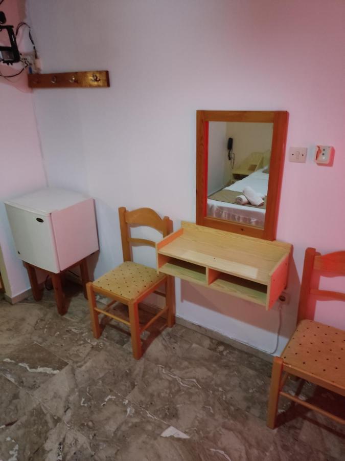 Kissandros Hotel Agia Galini  Bagian luar foto