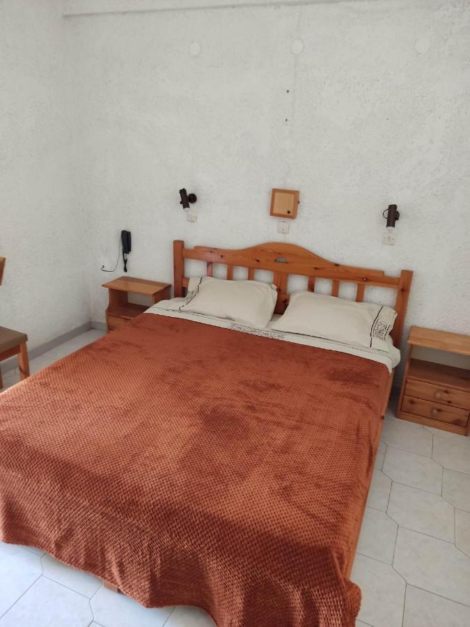 Kissandros Hotel Agia Galini  Bagian luar foto