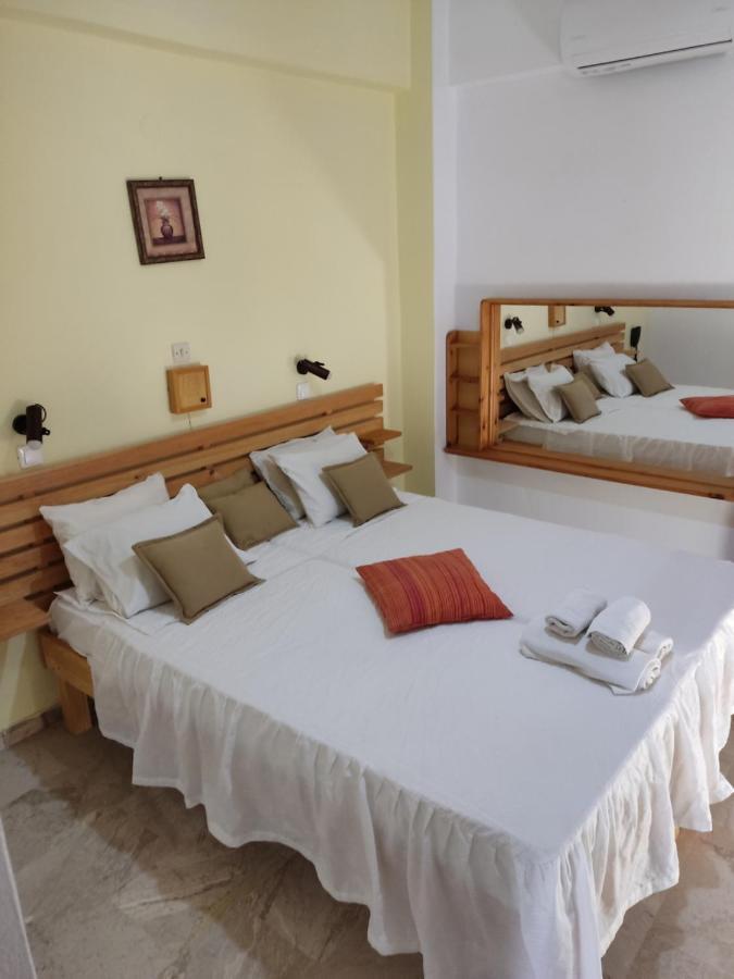 Kissandros Hotel Agia Galini  Bagian luar foto