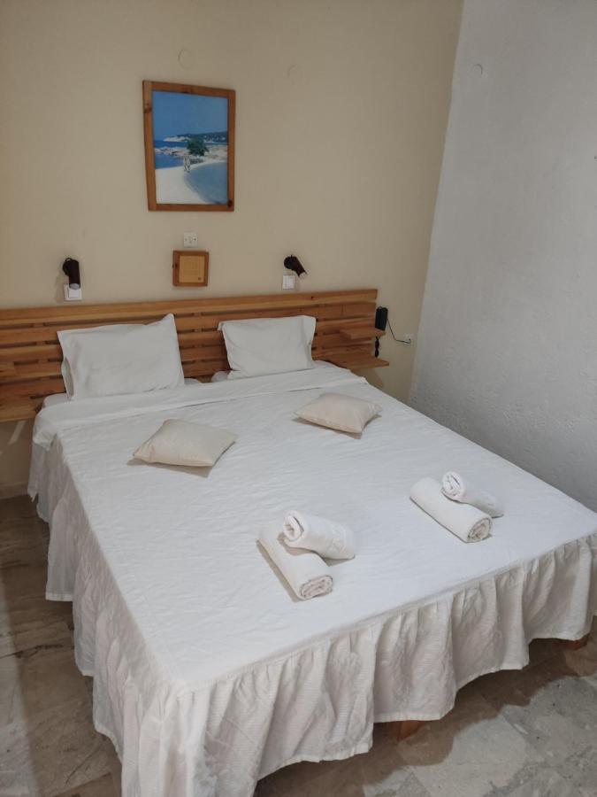 Kissandros Hotel Agia Galini  Bagian luar foto