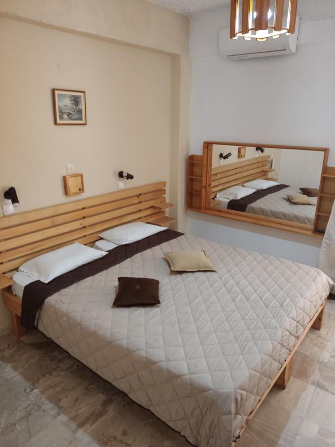 Kissandros Hotel Agia Galini  Bagian luar foto