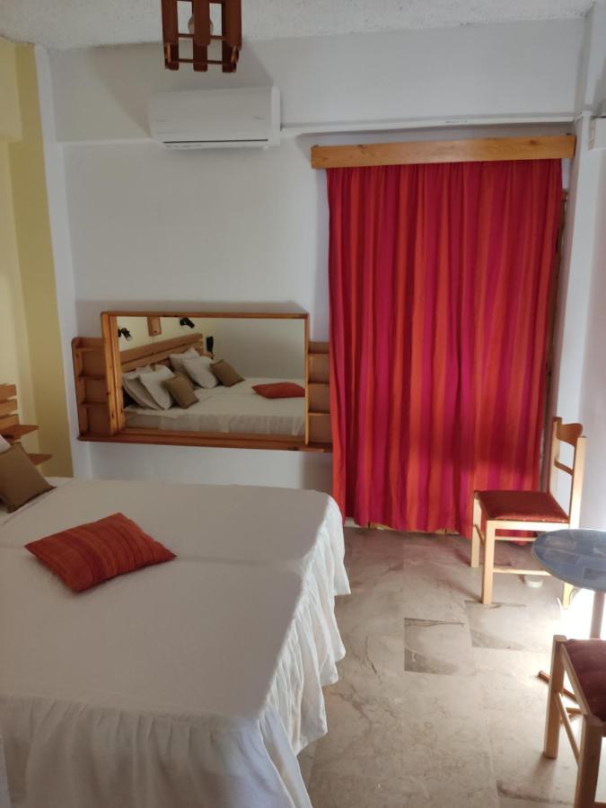 Kissandros Hotel Agia Galini  Bagian luar foto