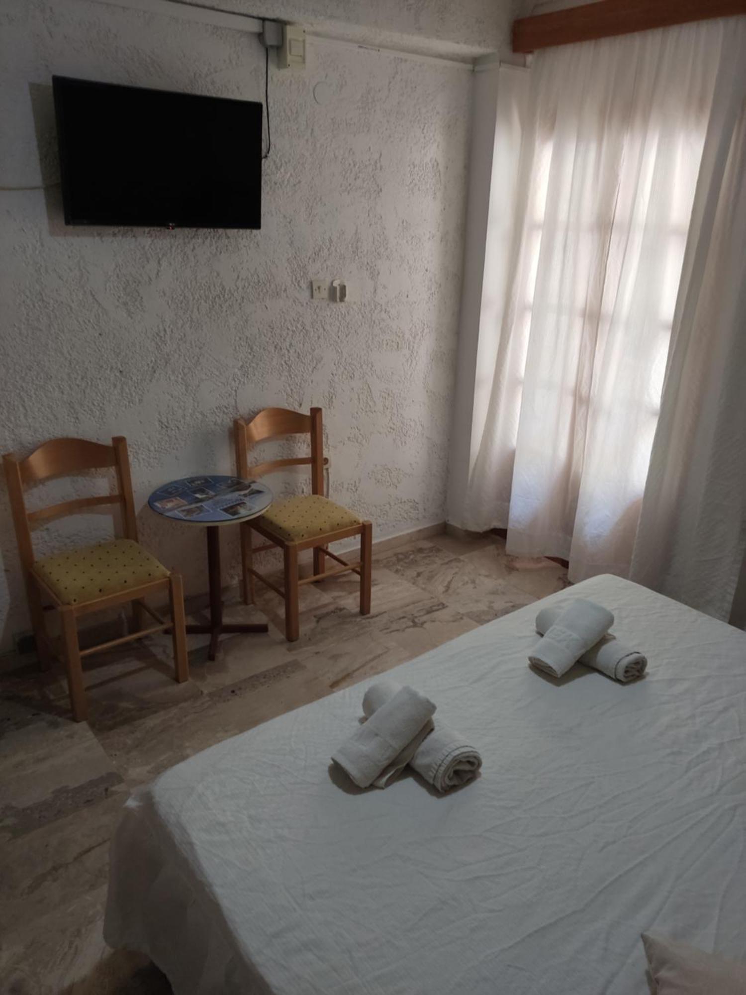 Kissandros Hotel Agia Galini  Ruang foto